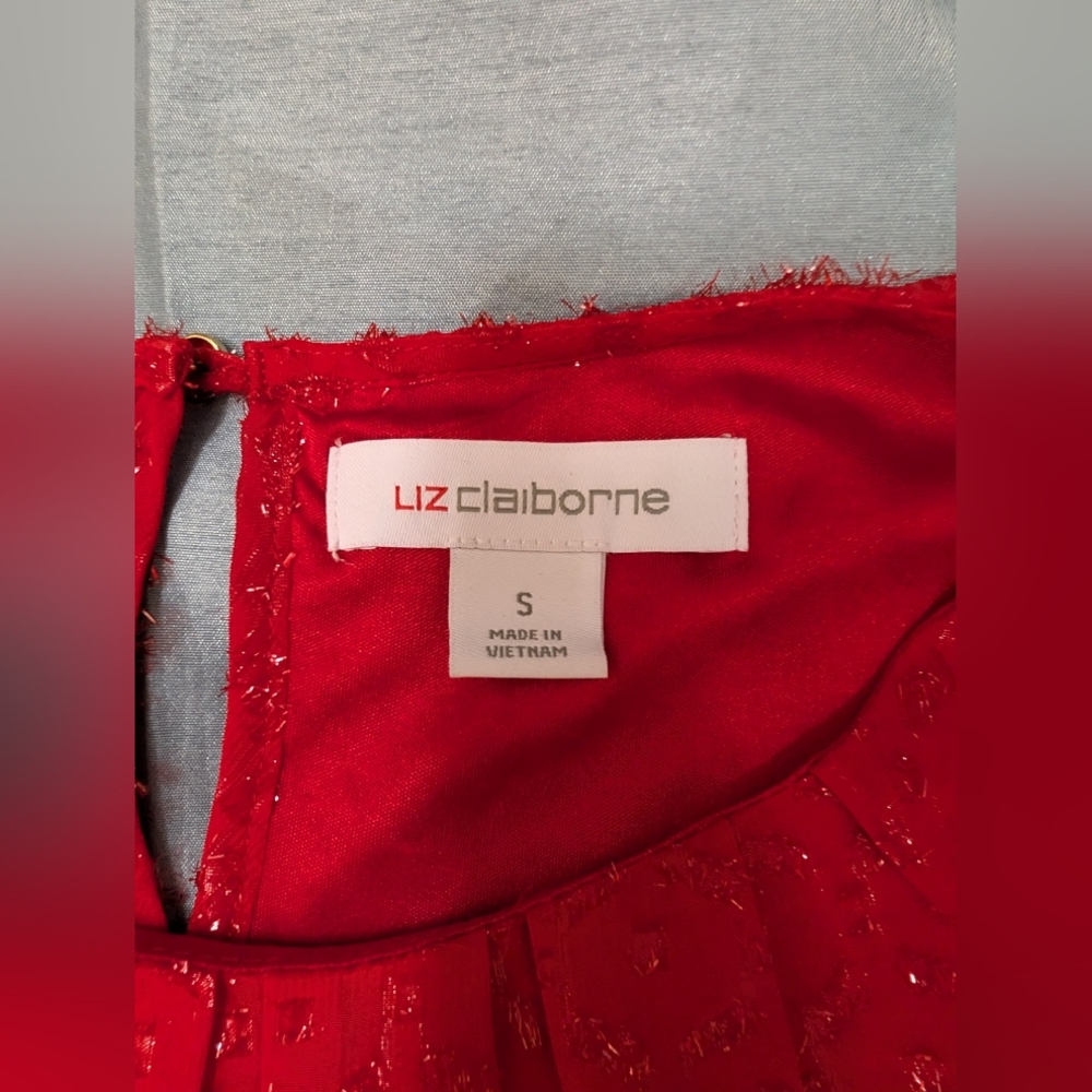 NEW WOT, ADORABLE LIZ CLAIBORNE TOP - Picture 9 of 13